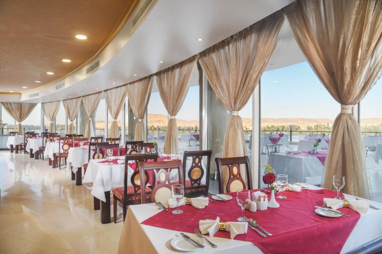Tolip Aswan Hotel Buitenkant foto