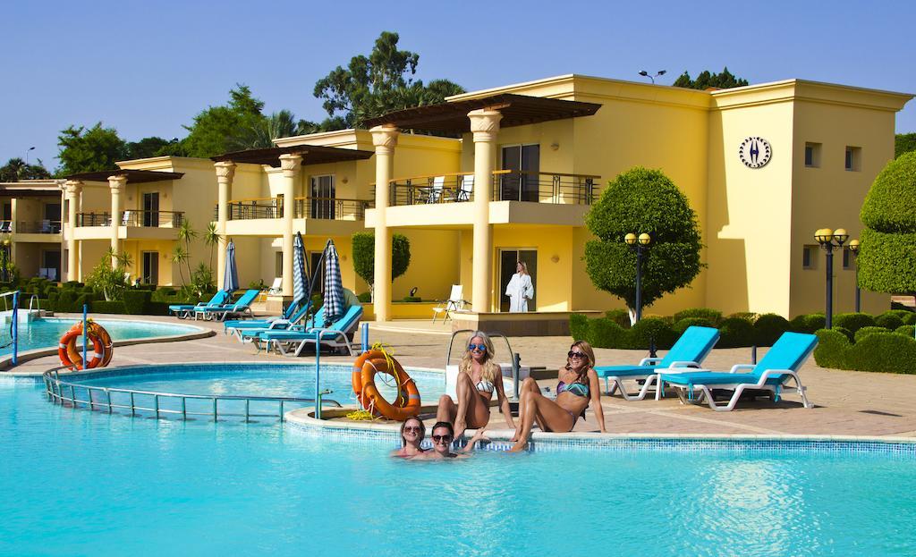 Tolip Aswan Hotel Buitenkant foto